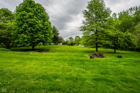 Yard at 6907 E County Road 825 S, Mooresville, IN