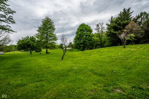 Yard at 6907 E County Road 825 S, Mooresville, IN
