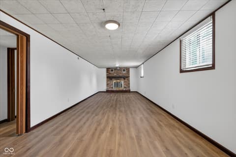 Family room at 8614 Stonewall Drive, Indianapolis, IN