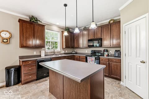 Kitchen at 5184 Nicodemus Drive, Plainfield, IN
