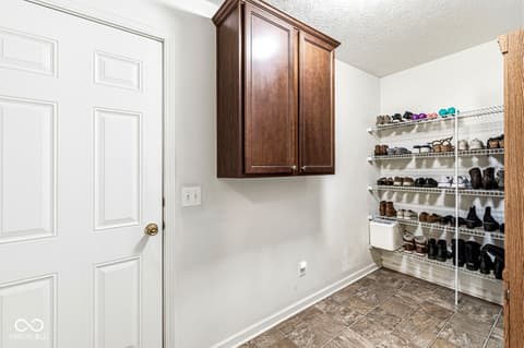 Laundry room at 5184 Nicodemus Drive, Plainfield, IN