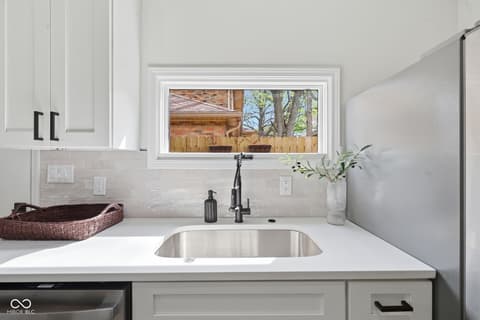 Photo of 819 E 56th Street, Indianapolis, IN
