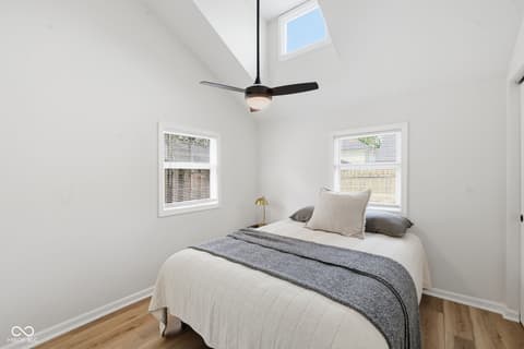 Photo of 819 E 56th Street, Indianapolis, IN