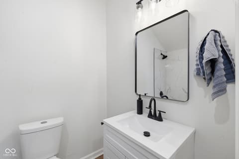 Photo of 819 E 56th Street, Indianapolis, IN