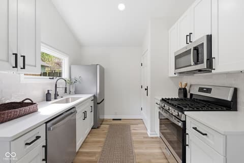 Photo of 819 E 56th Street, Indianapolis, IN