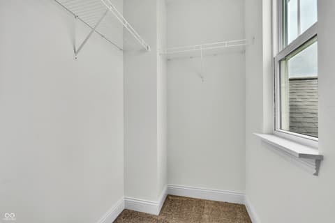 Walk In Closets — 13174 N Departure Boulevard E, Camby, IN