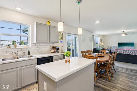 Photo of 5845 Cresswell Lane, Whitestown, IN