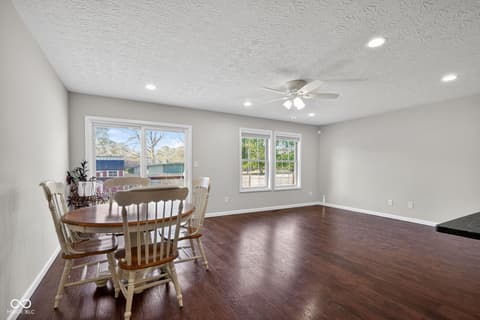 Photo of 417 W Jackson Street, Knightstown, IN