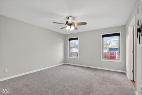 Photo of 417 W Jackson Street, Knightstown, IN