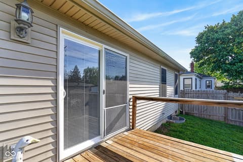 Photo of 417 W Jackson Street, Knightstown, IN