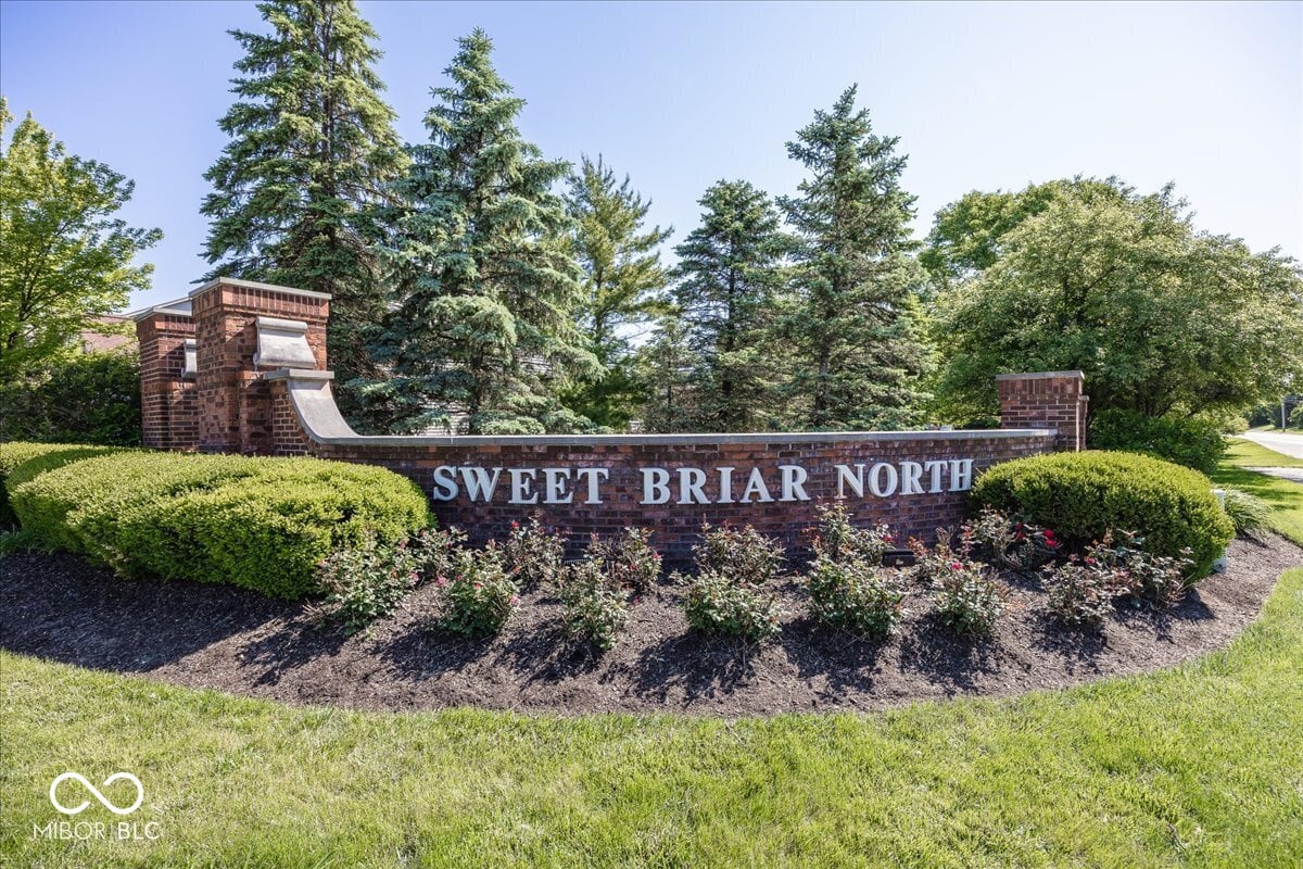 Photo of 13191 Sweet Briar Parkway, Fishers, IN