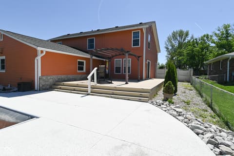 Photo of 60 Circle Drive, Monrovia, IN