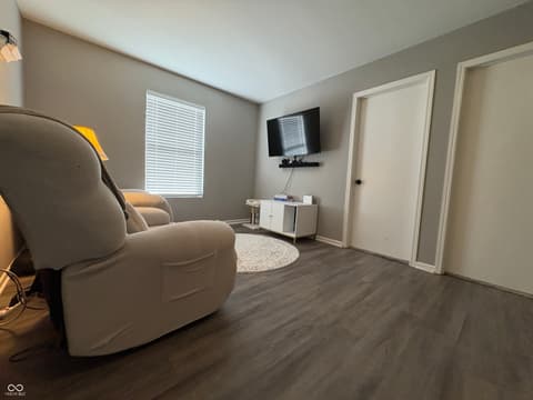 Sitting Room — 1627 Carriage Circle, Shelbyville, IN