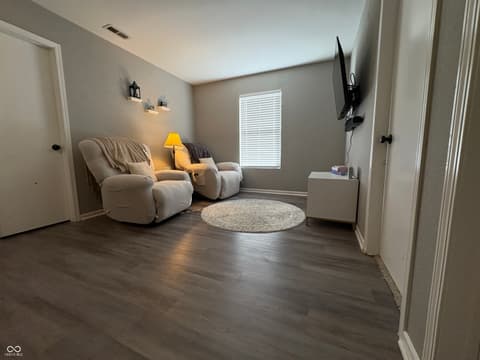 Sitting Room — 1627 Carriage Circle, Shelbyville, IN