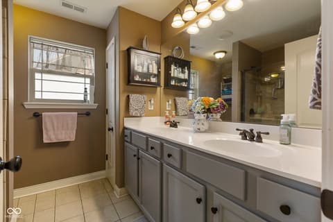 Photo of 1011 Frontier Trail, Greenville, IN