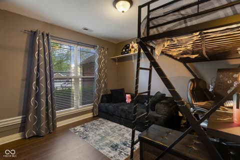 Photo of 1011 Frontier Trail, Greenville, IN