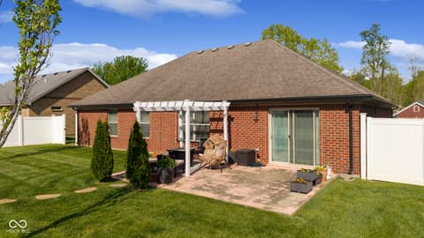 Photo of 1011 Frontier Trail, Greenville, IN