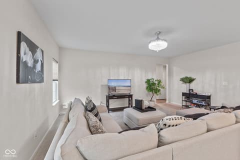 Photo of 453 Gathering Lane, Greenwood, IN