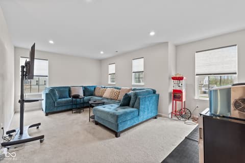 Photo of 453 Gathering Lane, Greenwood, IN