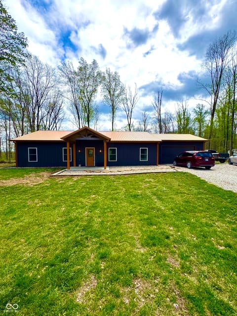 Photo of 3300 Carmel Ridge Lane, Morgantown, IN