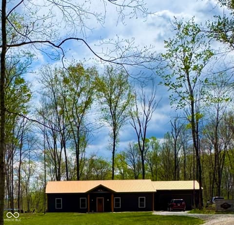 Photo of 3300 Carmel Ridge Lane, Morgantown, IN