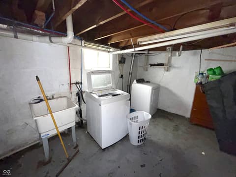 Basement at 2300 W 8th Street, Anderson, IN