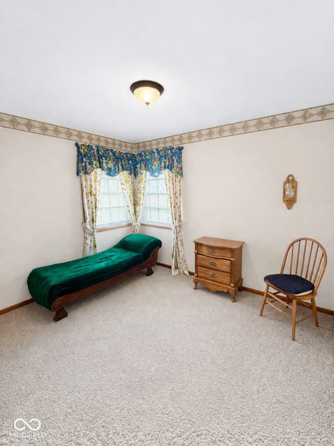 Photo of 110 Elm Drive, Covington, IN