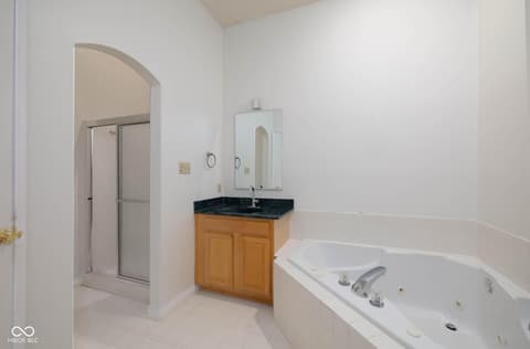 Primary bathroom at 2254 S Olde Mill Drive, Bloomington, IN