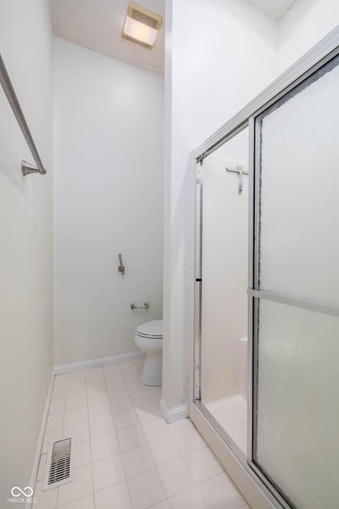 Primary bathroom at 2254 S Olde Mill Drive, Bloomington, IN