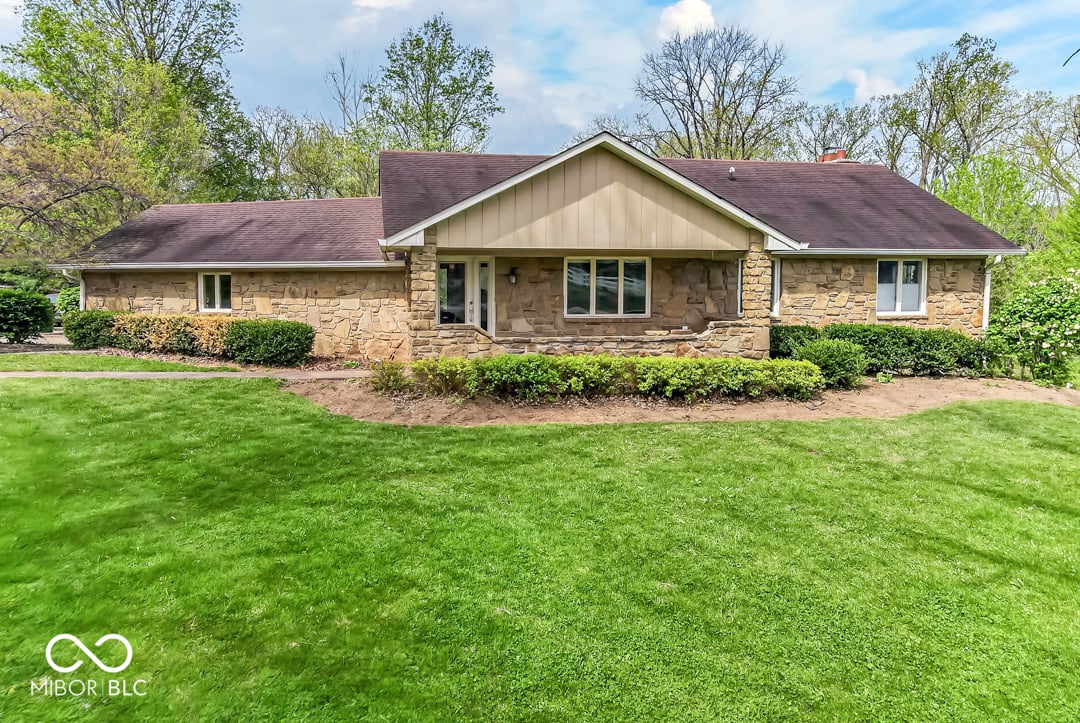 Front exterior at 4640 N Rd. 500 W, Bargersville, IN