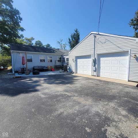 Photo of 707 Shadowlawn Avenue, Greencastle, IN