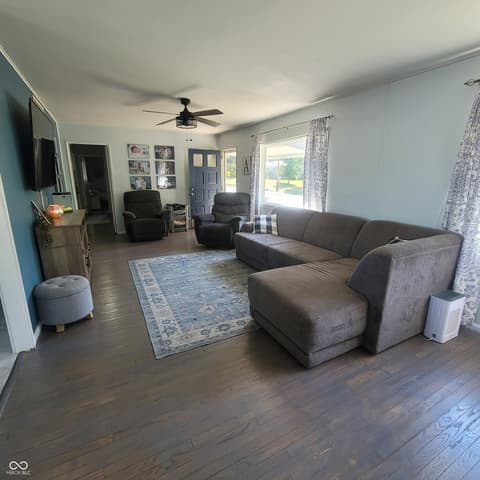 Photo of 707 Shadowlawn Avenue, Greencastle, IN