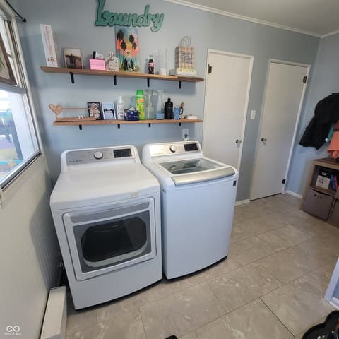 Photo of 707 Shadowlawn Avenue, Greencastle, IN