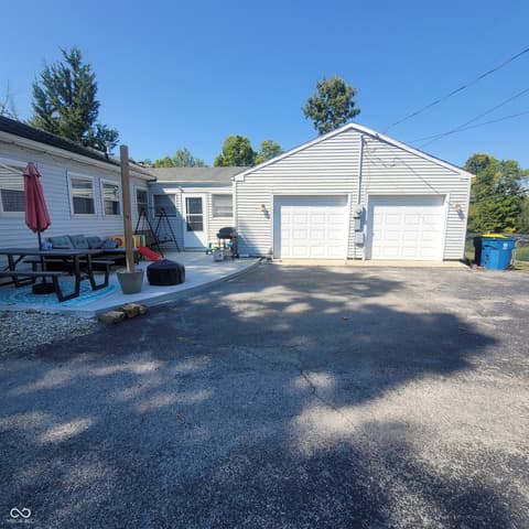 Photo of 707 Shadowlawn Avenue, Greencastle, IN