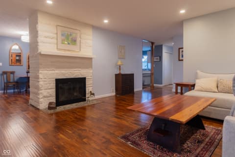 Living room at 2101 Elizaville Road, Lebanon, IN