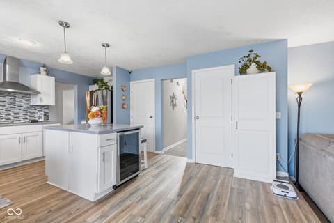 Kitchen at 721 Creston Point Circle, Indianapolis, IN