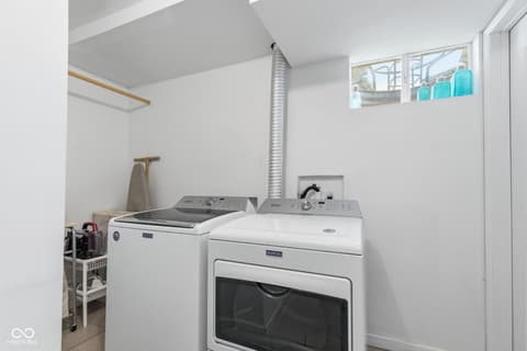 Laundry room at 721 Creston Point Circle, Indianapolis, IN