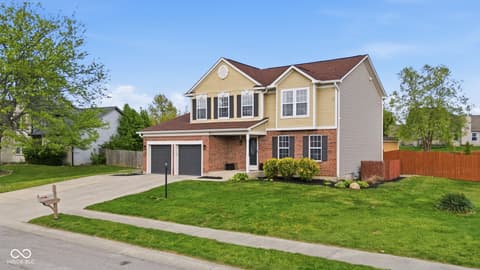 Front exterior at 721 Creston Point Circle, Indianapolis, IN