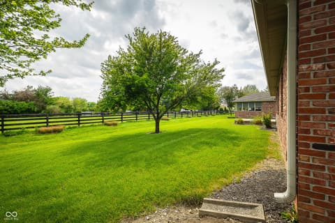 Photo of 1025 Woodridge, Brownsburg, IN