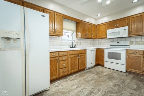 Photo of 1025 Woodridge, Brownsburg, IN