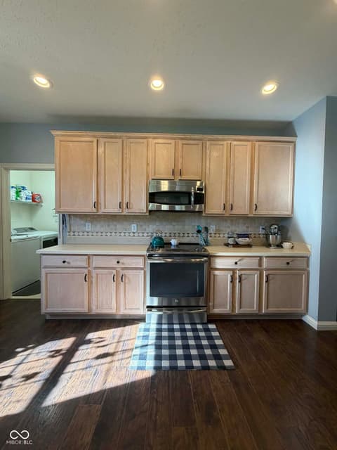 Photo of 4677 W Harvest Way, New Palestine, IN