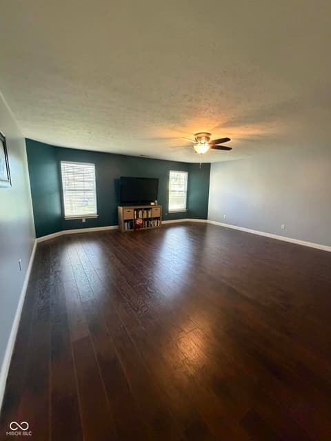 Photo of 4677 W Harvest Way, New Palestine, IN