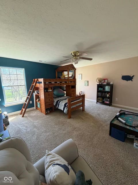 Photo of 4677 W Harvest Way, New Palestine, IN