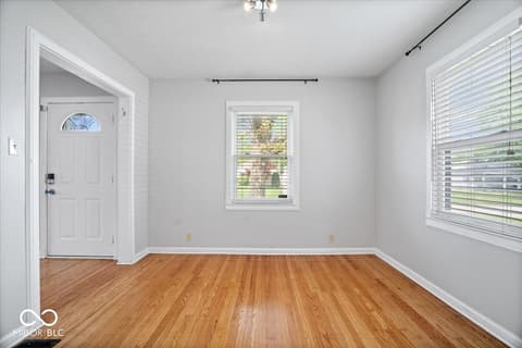 Photo of 35 N Elizabeth Street, Indianapolis, IN