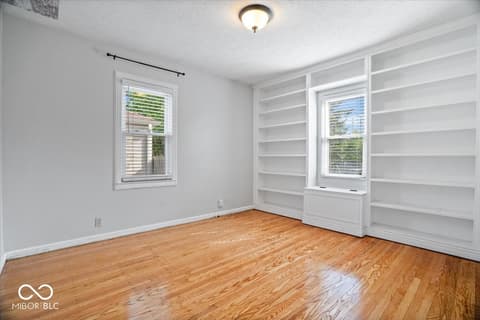 Photo of 35 N Elizabeth Street, Indianapolis, IN