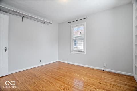 Photo of 35 N Elizabeth Street, Indianapolis, IN