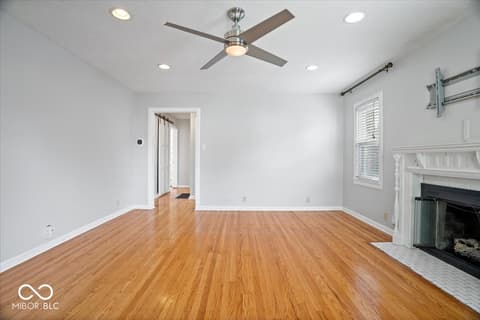 Photo of 35 N Elizabeth Street, Indianapolis, IN