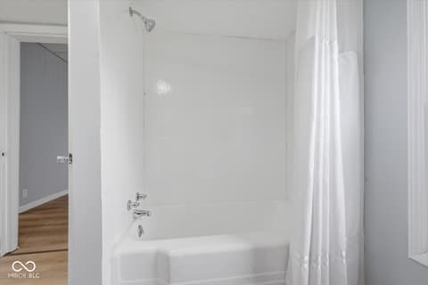 Bathroom at 10941 N County Road 1050 E, Hope, IN