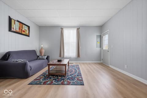 Living room at 10941 N County Road 1050 E, Hope, IN