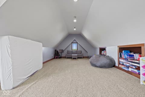 Photo of 6719 E Cross Timbers Court, Martinsville, IN